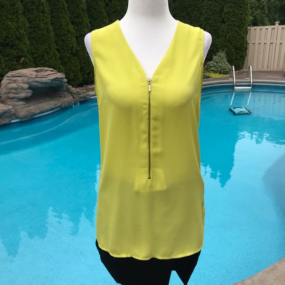 Neon Green V-neck Zipper Top - Picture 1 of 5